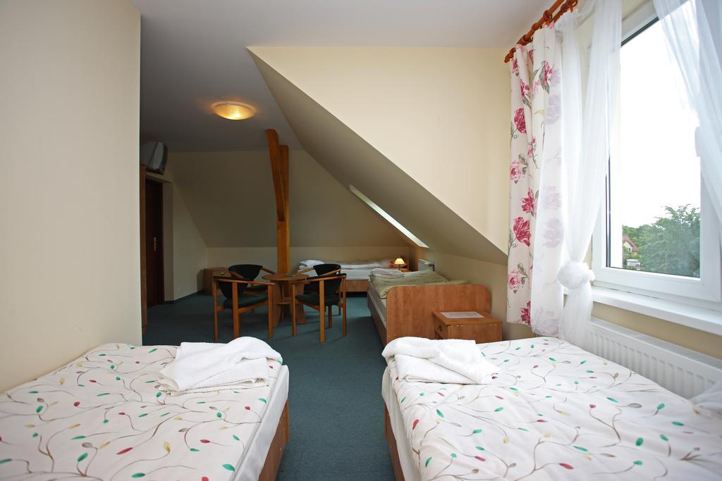 Osrodek Wczasowy Marysia Hotel Niechorze Zewnętrze zdjęcie
